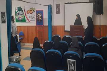 برگزاری مسابقه دارت به مناسبت هفته پدافند غیرعامل در مرکز بهداشت رشت